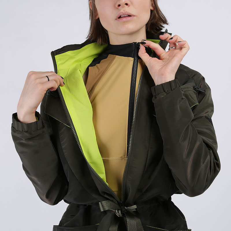 женский зеленый комбинезон Jordan Women's Flight Suit CQ6655-222 - цена, описание, фото 2